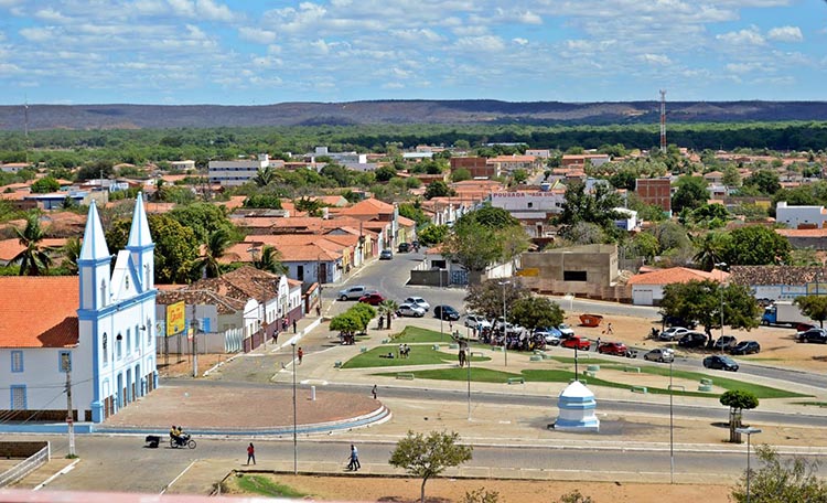 Município de São João do Piauí, localizado a 456 km da capital